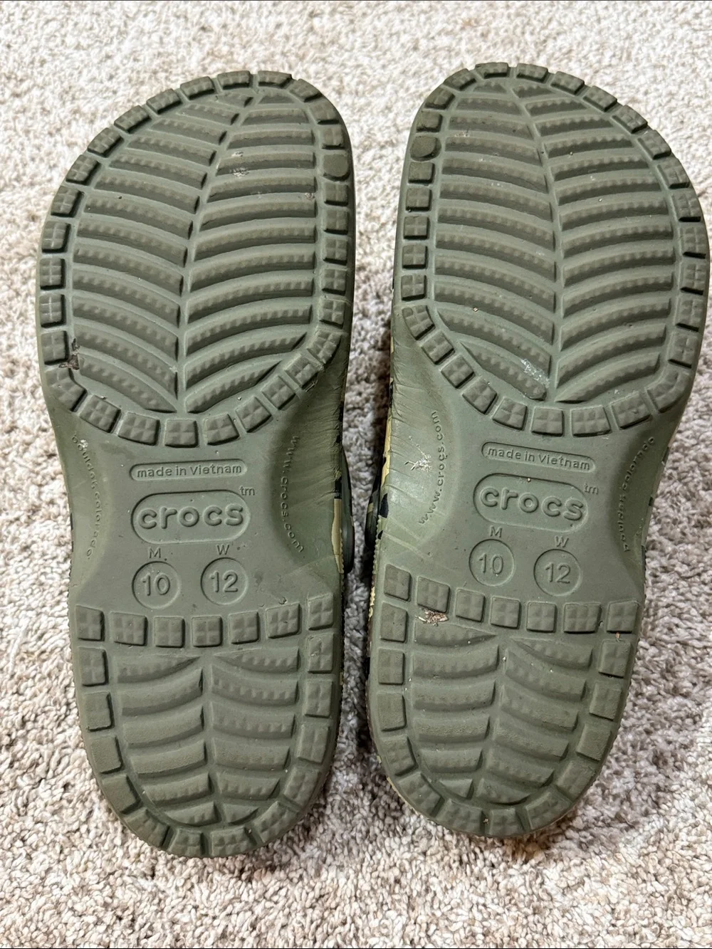 CROCS like new